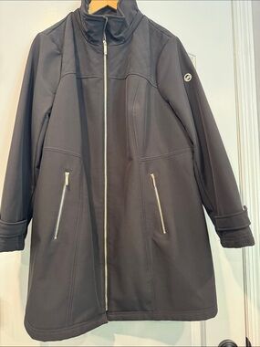 Michael Kors Black Softshell hooded parka full-zip front Size 1X
